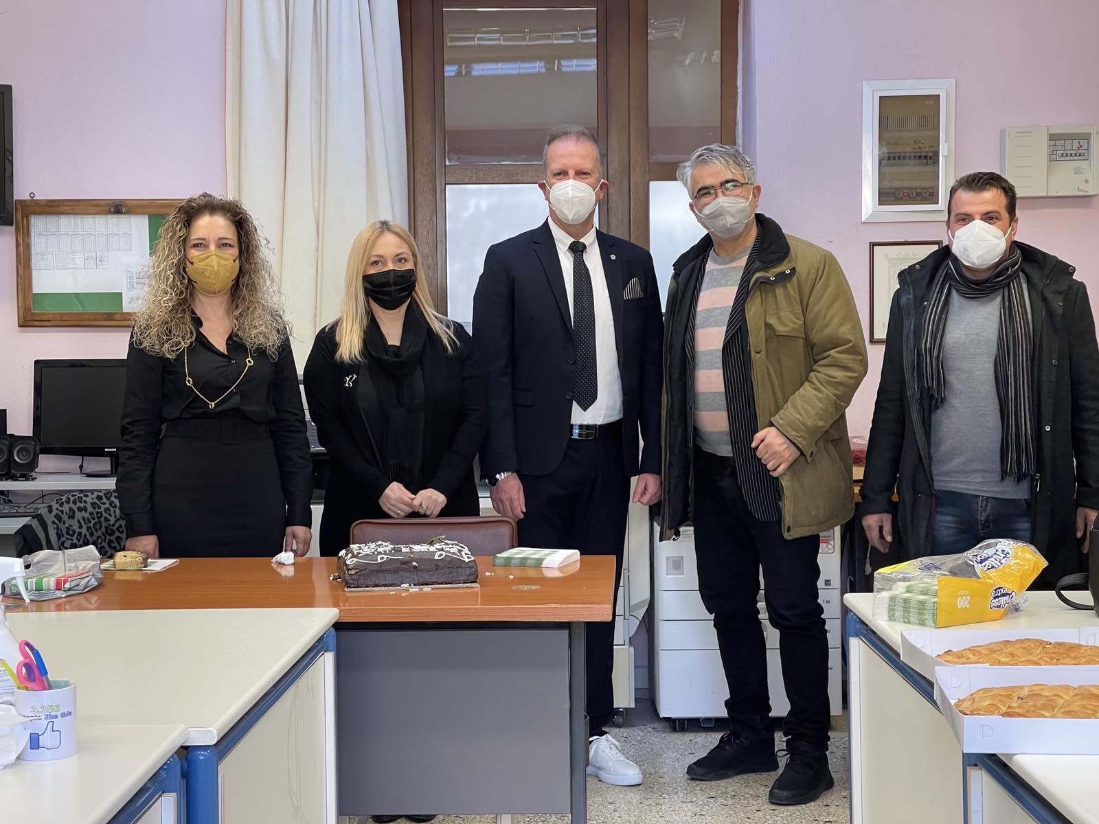 ΚΟΠΗ ΒΑΣΙΛΟΠΙΤΑΣ ΣΤΟ 2ο Δ.Σ. ΓΙΑΝΝΙΤΣΩΝ “ΑΛΕΞΑΝΔΡΕΙΟ”